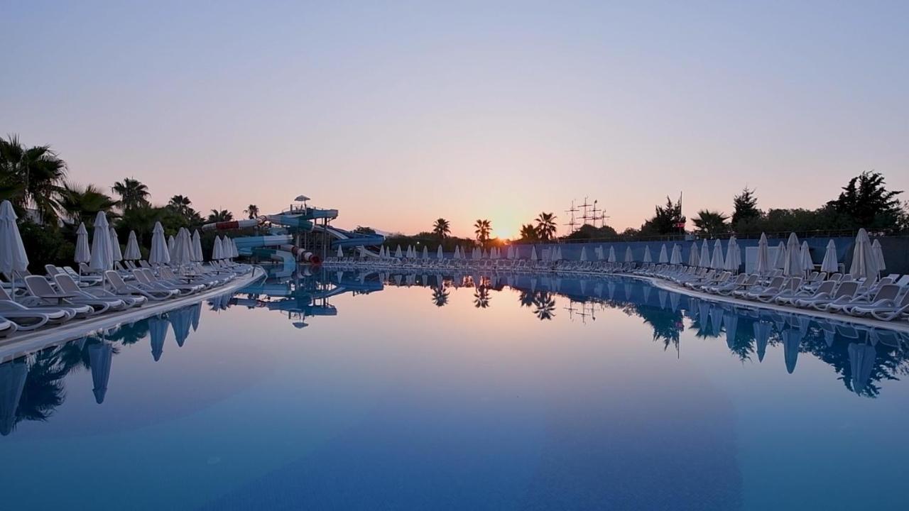 Lake River Side Hotel Spa 外观 照片