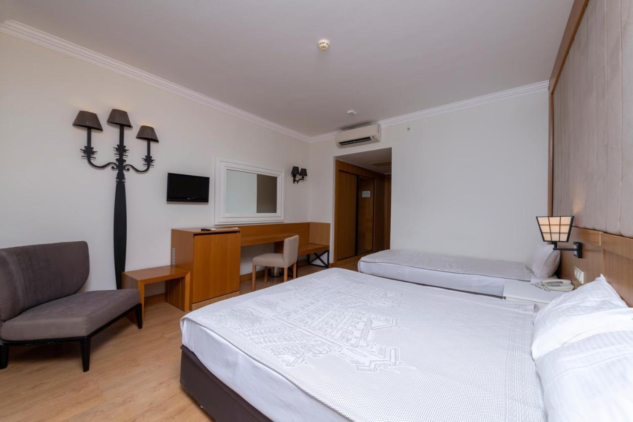 Lake River Side Hotel Spa 外观 照片