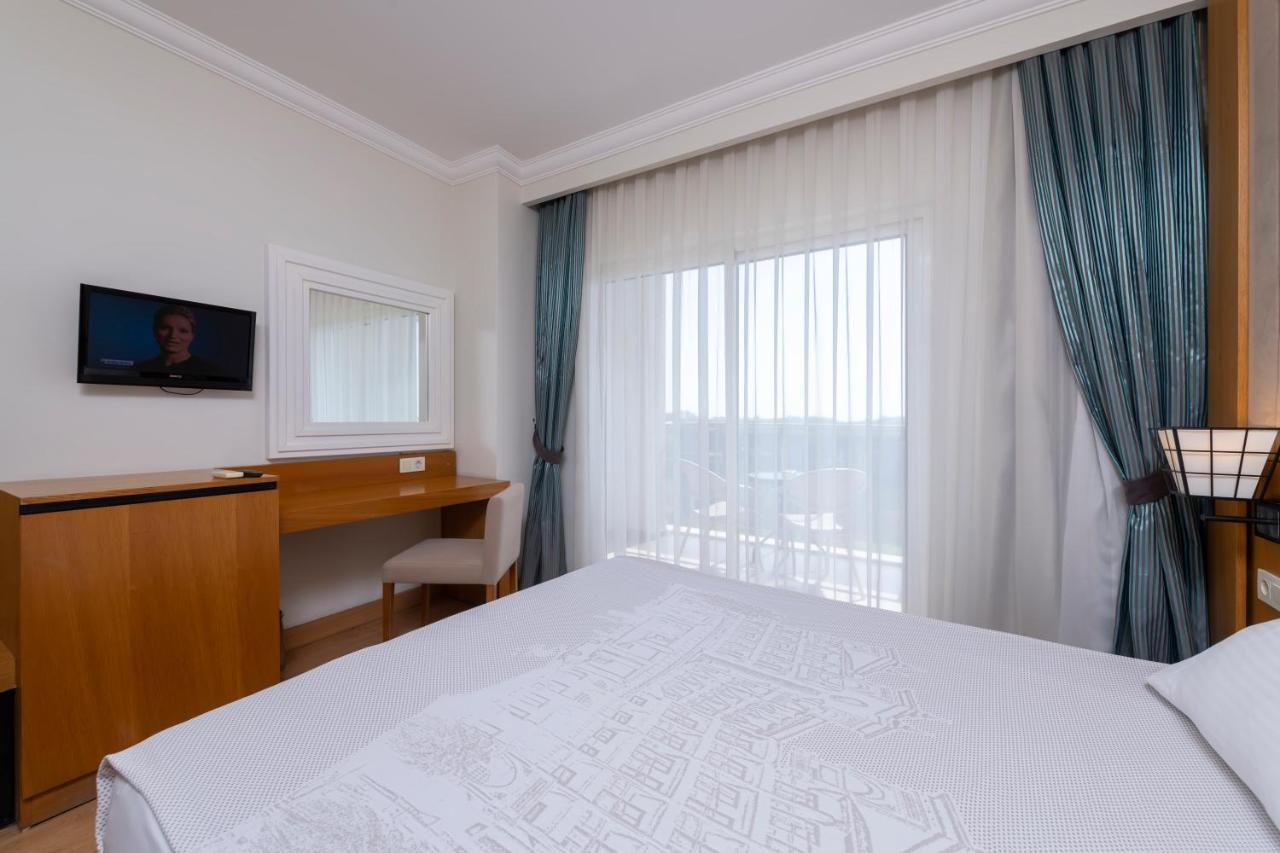 Lake River Side Hotel Spa 外观 照片