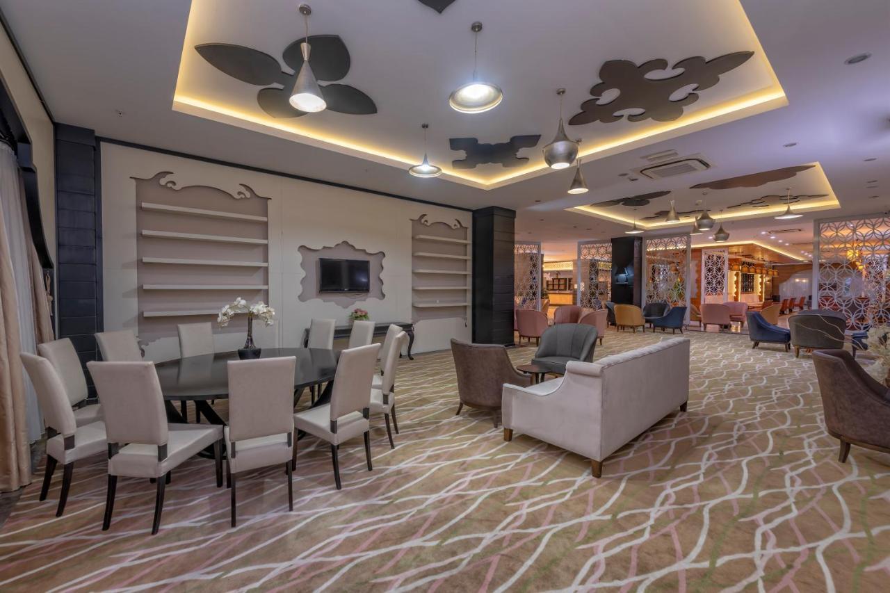 Lake River Side Hotel Spa 外观 照片